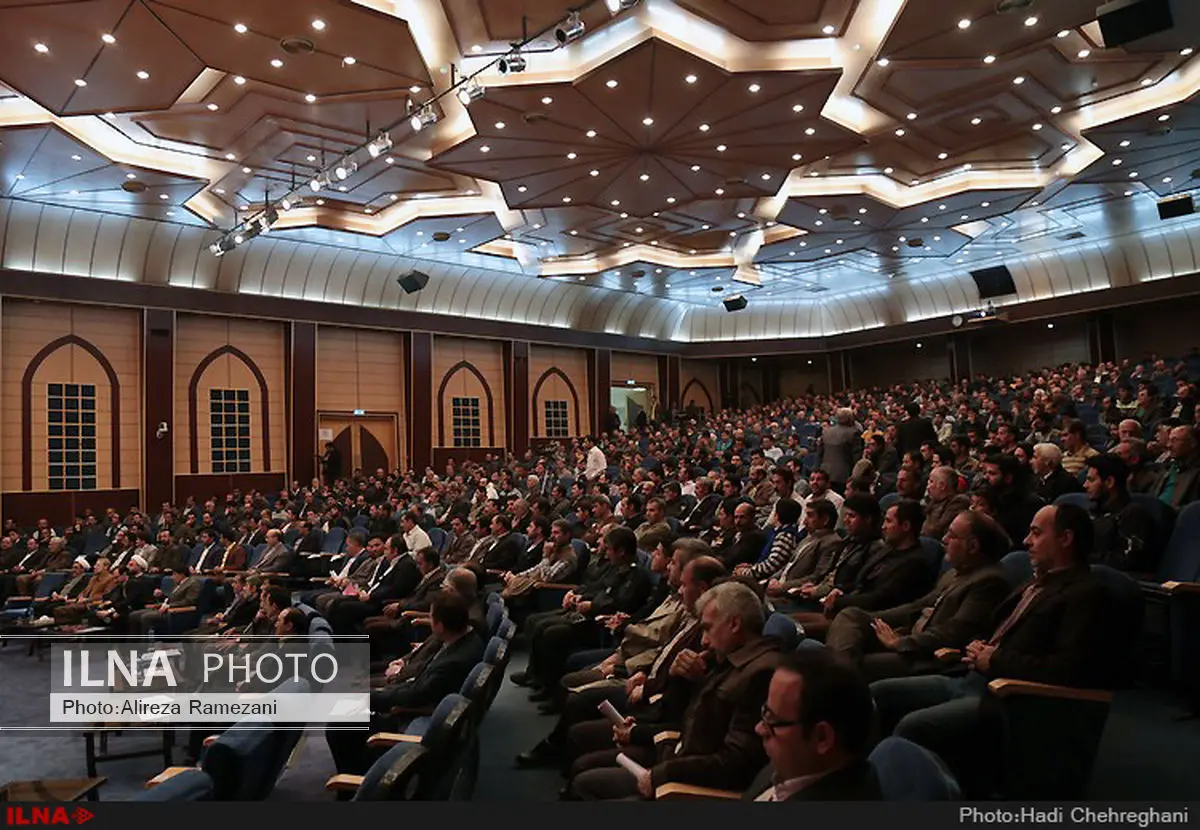 همایش ملی کارگران ساختمانی کشور با حضور رئیس مجلس در قم