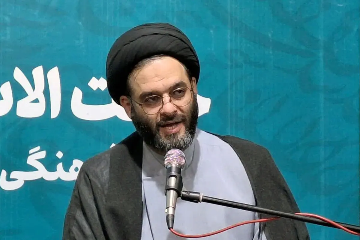 کوتاهیها درباره جریان غدیر جبران شود