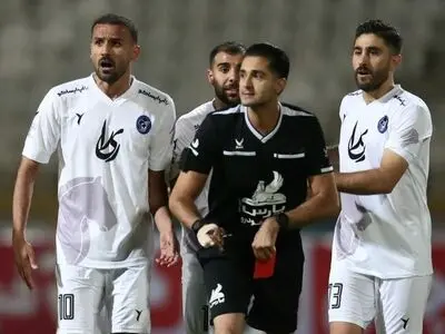 محرومیت مهاجم ایرانی بعد از تقلید حرکت زیدان!
