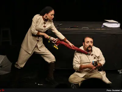 نمایش همسر چینی به کارگردانی مرجان قمری در خانه نمایش