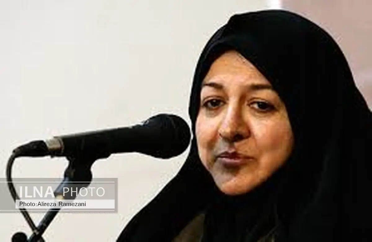 سیاست باعث جدی نگرفتن هنر افراد میشود