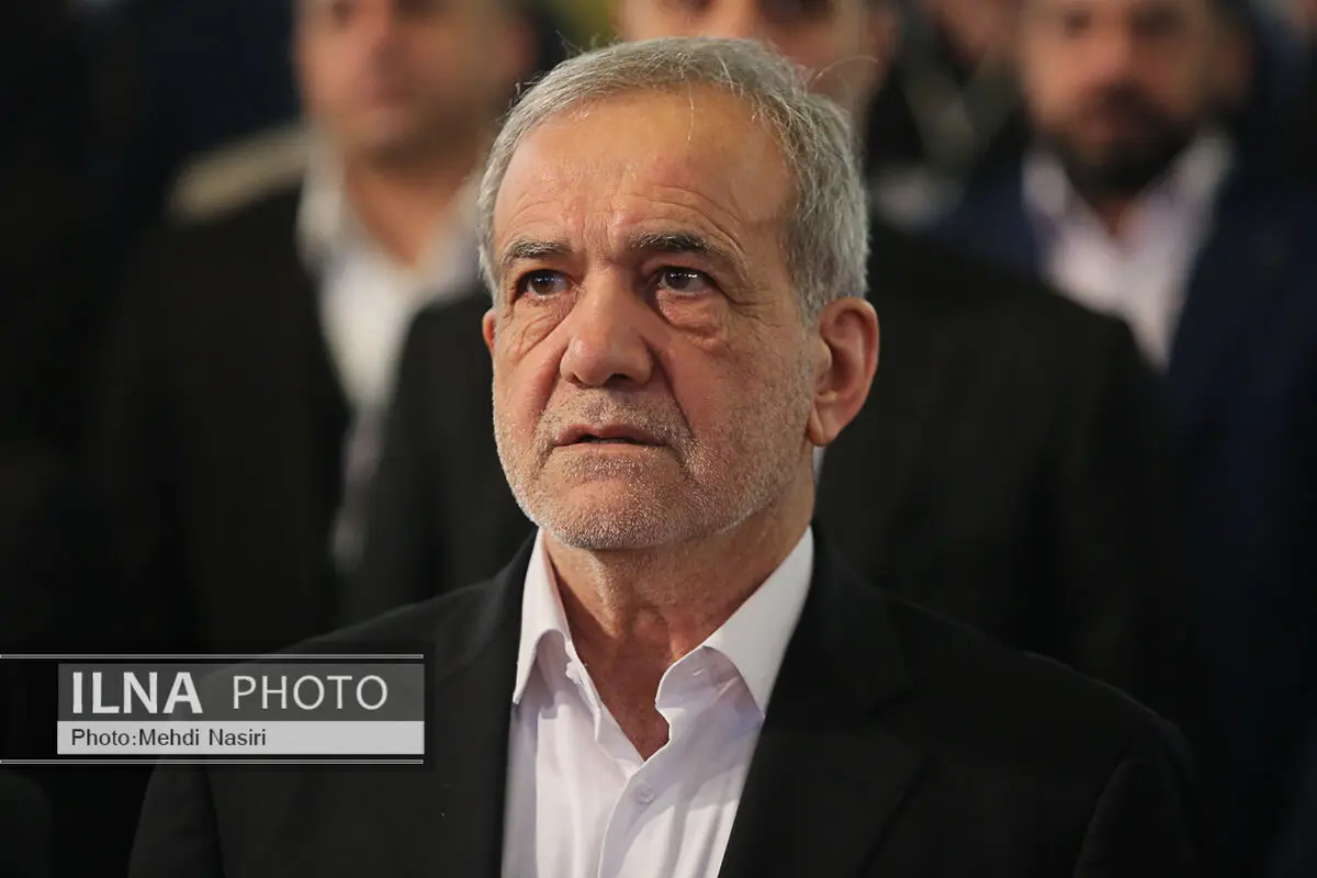 حضور رئیس‌جمهور در مراسم تشییع شهدای اقتدار در تهران
