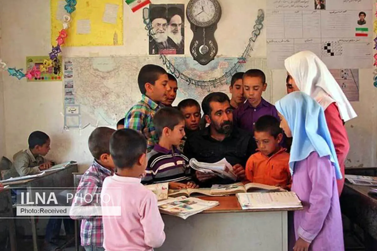 کمپین معلمان در فضای مجازی/ به نحوه اجرای افزایش ۵۰ درصدیِ قانون مدیریت خدمات کشوری معترضیم