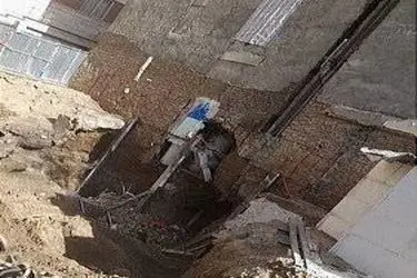 ریزش ساختمان در دامپزشکی تهران/ کارگران جان سالم بدر بردند