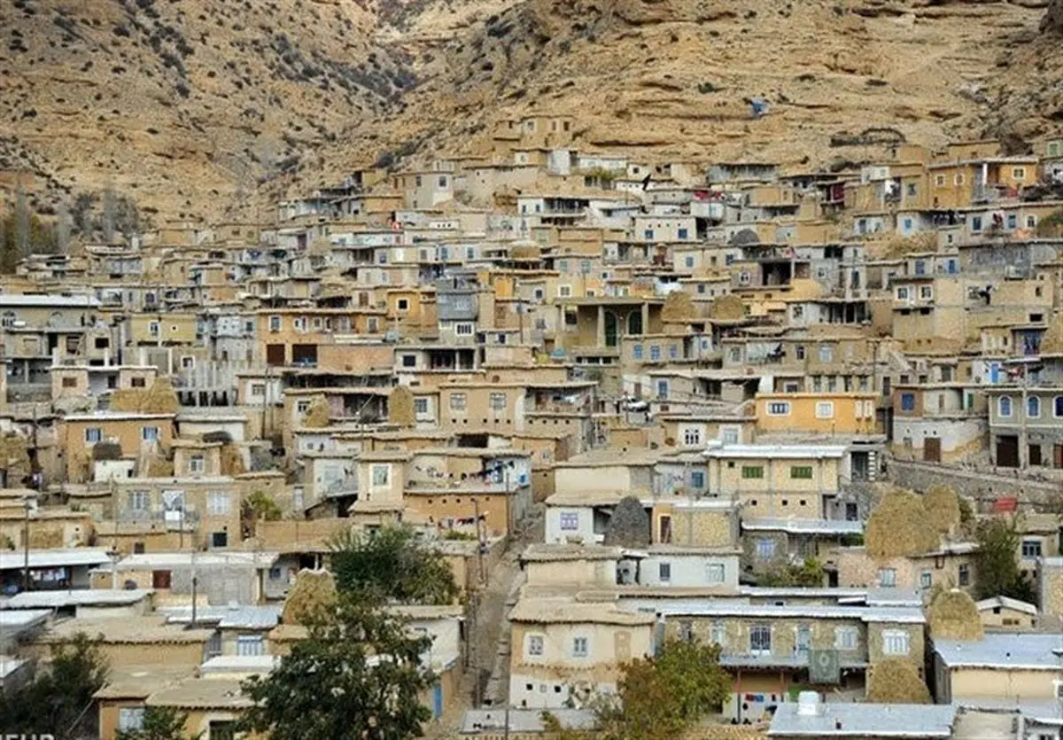 لزوم توجه و رسیدگی به ساخت و سازهای غیرمجاز روستاهای اطراف شیراز 