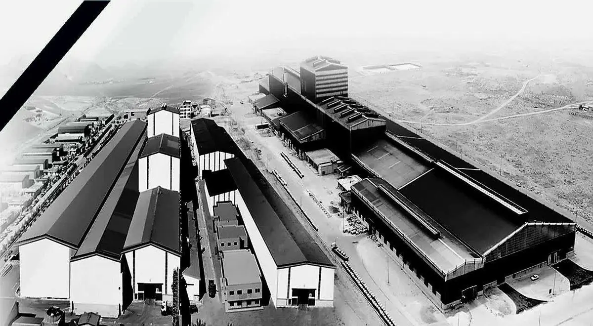 مدیر عامل شرکت ورق خودرو چهارمحال و بختیاری به مناسبت شهادت رهبر معظم انقلاب حضرت آیت‌الله امام خامنه‌ای پیام تسلیتی صادر کرد