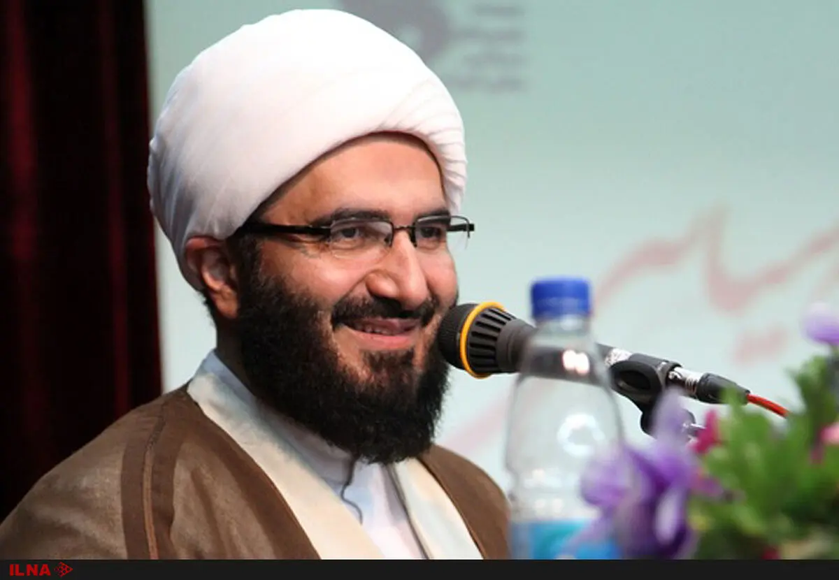 صحبت از بیانیه «گام دوم» یک کار شکلی و مقطعی نیست/ نقطه مرکزی و اصلی بیانیه، کلمه «امید» است