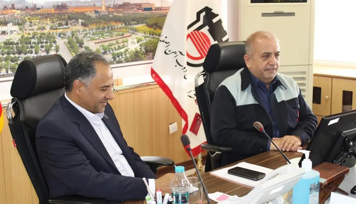 توسعه همکاری‌های ذوب‌آهن اصفهان و بانک تجارت
