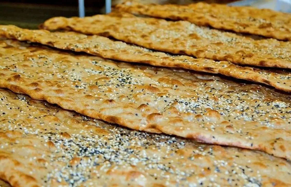سهمیه آرد نانوایی های آذربایجان غربی افزایش یافت/فعالیت ۲و۳شیفته برخی خبازی ها در استان