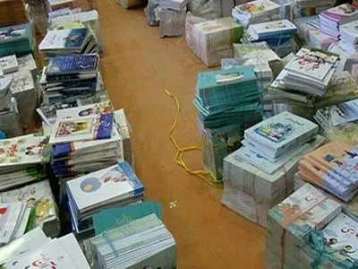 تقسیم وظیفه میان ناشر، پخش و کتابفروش انجام نشده است/ ناشران برای کتاب‌ها بازاریابی نمی‌کنند