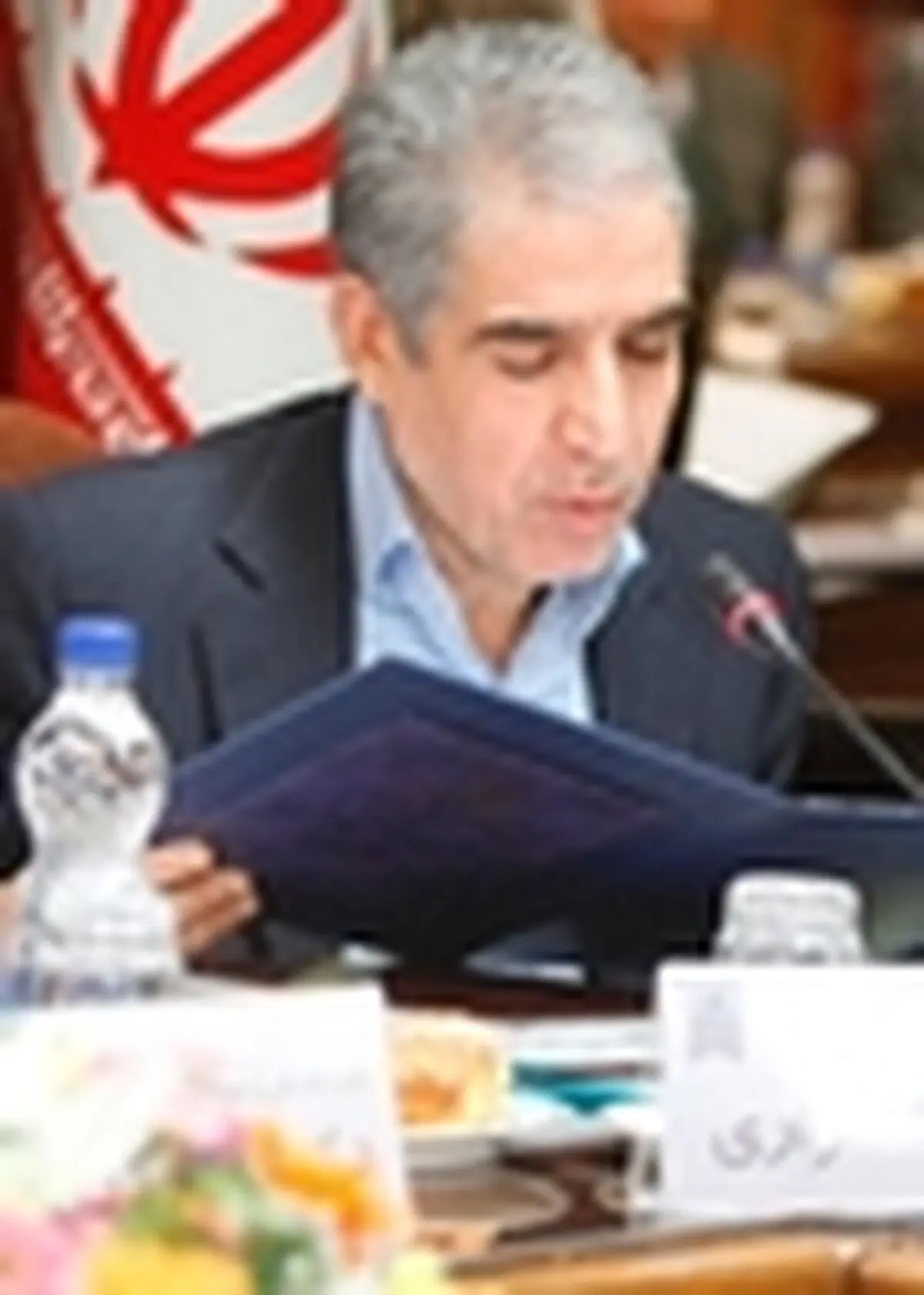 گلزاری: ظرفیت و توان دستگاه‌ها را در حوزه جوانان فعال می‌کنیم