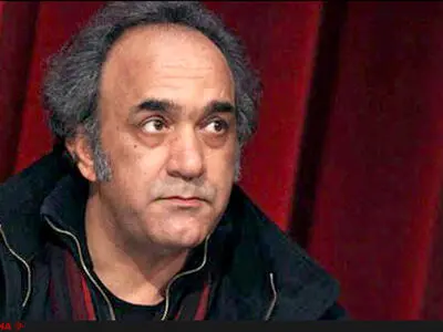 دولت فعلا از خود سلب مسئولیت کرده و کمکی نمی‌کند/سه سال طول کشید تا متن سهروردی بتواند مجوز بگیرد/همه از خودی یا بیگانه؛ اندیشه ایرانی را می‌زنند