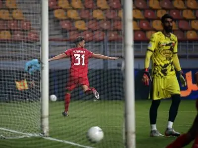 فولاد یک - پرسپولیس صفر / تسلیم برابر گل لالیگایی 