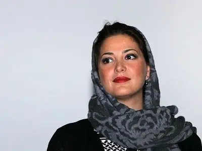 جشن تولد طناز طباطبایی با حضور ویلاییها+فیلم و عکس