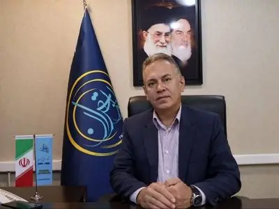 «دور یک میز» نقد را واقعی‌تر می‌کند