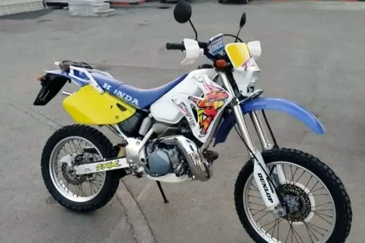 موتور سیکلت های قاچاق روانه پارکینگ شدند