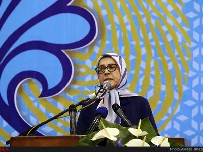 ۷ اسفند گام دوم را برای اعتلای ایران برداریم