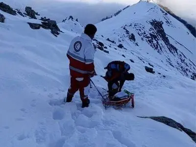 نجات ۸ کوهنورد مفقودی در ارتفاعات طارم