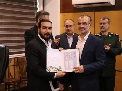 تجلیل اعضای شورا و شهردار رشت از «محسن بختیار» قهرمان گیلانی پارالمپیک ۲۰۲۴ رشته وزنه برداری