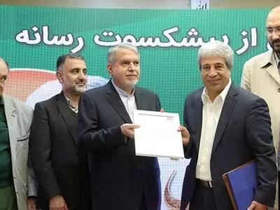 مراسم تجلیل از هادی عامل برگزار شد