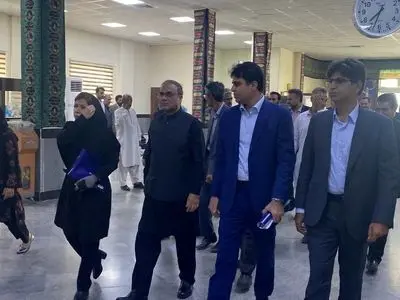 بازدید سفیر جدید پاکستان در ایران از پایانه مرزی میرجاوه/ تهران و اسلام‌آباد پیگیر دستیابی به اهداف مشترکند
