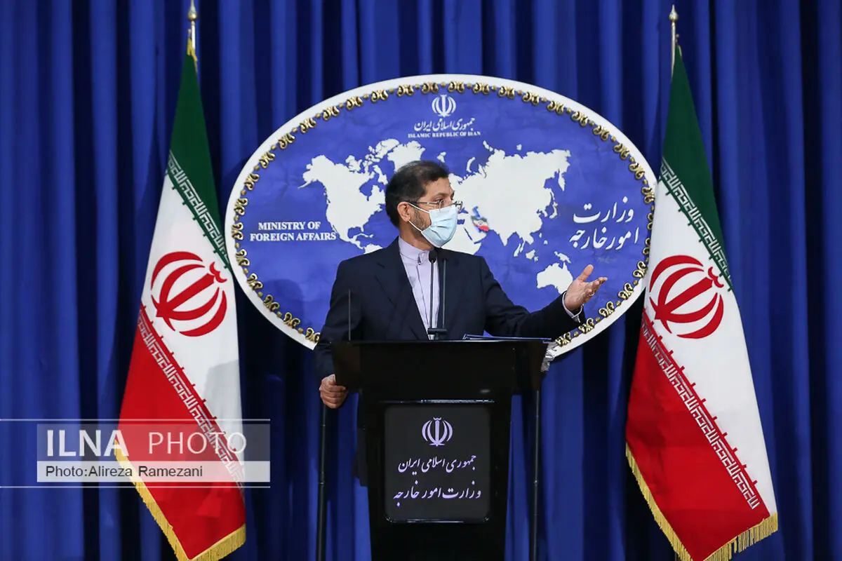 
طهران تستنکر مواقف لندن وباریس وبرلین تجاه البرنامج النووی الایرانی 