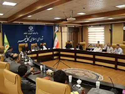 بررسی مسائل ترافیکی، سرمایه‌گذاری و خدمات شهری در جلسه شورای اسلامی کمال‌شهر