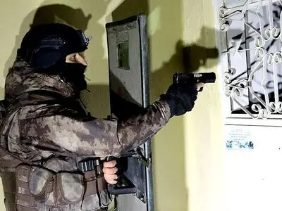 شناسایی ۲۸ تروریست در ترکیه/ ۸۱۹ عملیات ضدتروریسم تنها در یک هفته