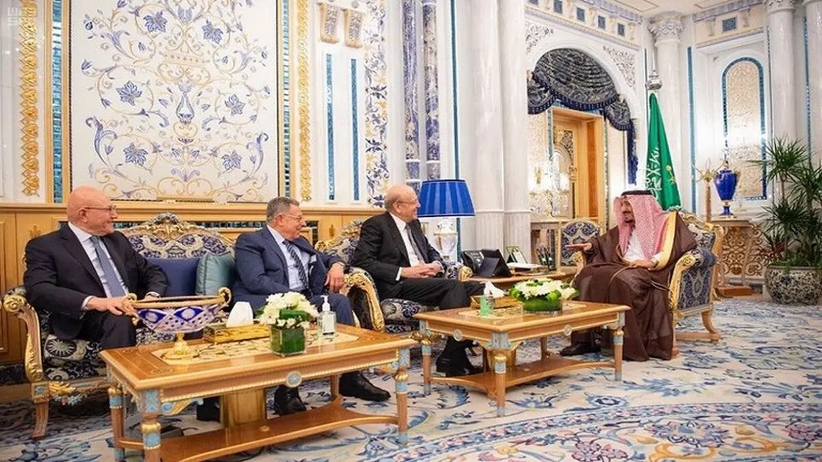 دیدار نخست‌وزیرهای پیشین لبنان با پادشاه عربستان