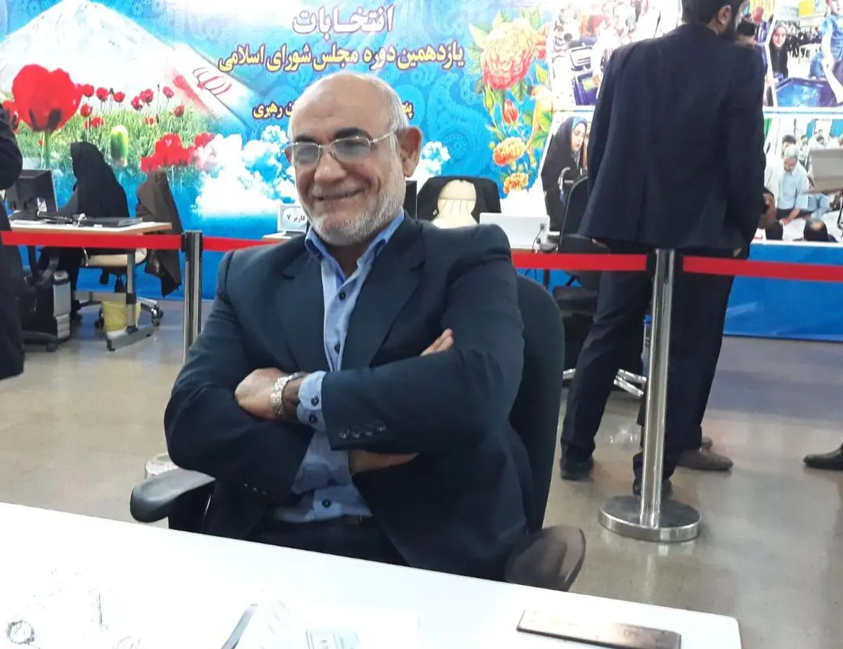 چهره نزدیک به قالیباف ثبت‌نام کرد