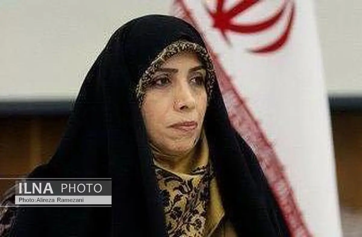 ادای احترام معاون حقوقی رییس‌جمهور به مقام شهدا