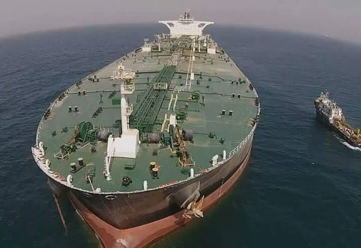 ارتفاع معدل النمو السنوي لقطاع النفط الإیراني بنسبة 15%
