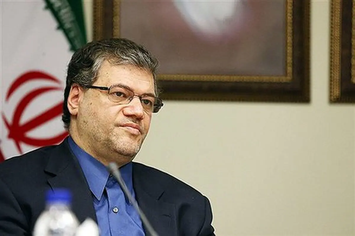 آغاز سال تحصیلی فرصت مناسبی برای جلب مشارکت دانشجویان در تحول آموزش علوم پزشکی است