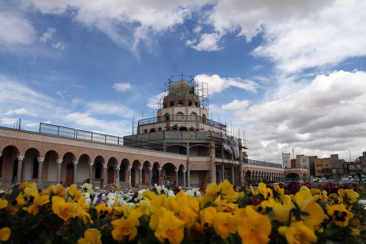 «کلاه‌فرنگی» باغشمال دوباره قد می‌کشد؛ بازگشت شکوه یک عمارت تاریخی در تبریز