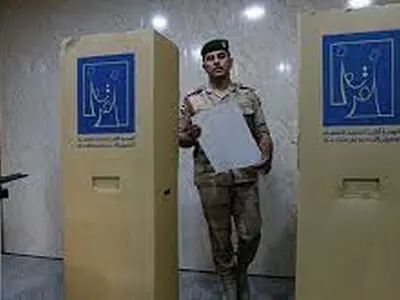 زخمی شدن دو سرباز عراقی در پی حمله عناصر ناشناس به یک مرکز انتخاباتی 

