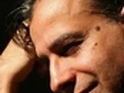 ۹ سال است اجازه ندارم بنویسم