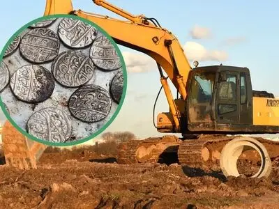 دولت هند گنجینه‌ی سکه‌های مغولی را از چنگ سودجویان درآورد/ برخی سکه‌ها به زبان فارسی هستند