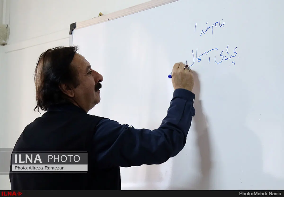 مجیدی معلم ادبیات فارسی شد