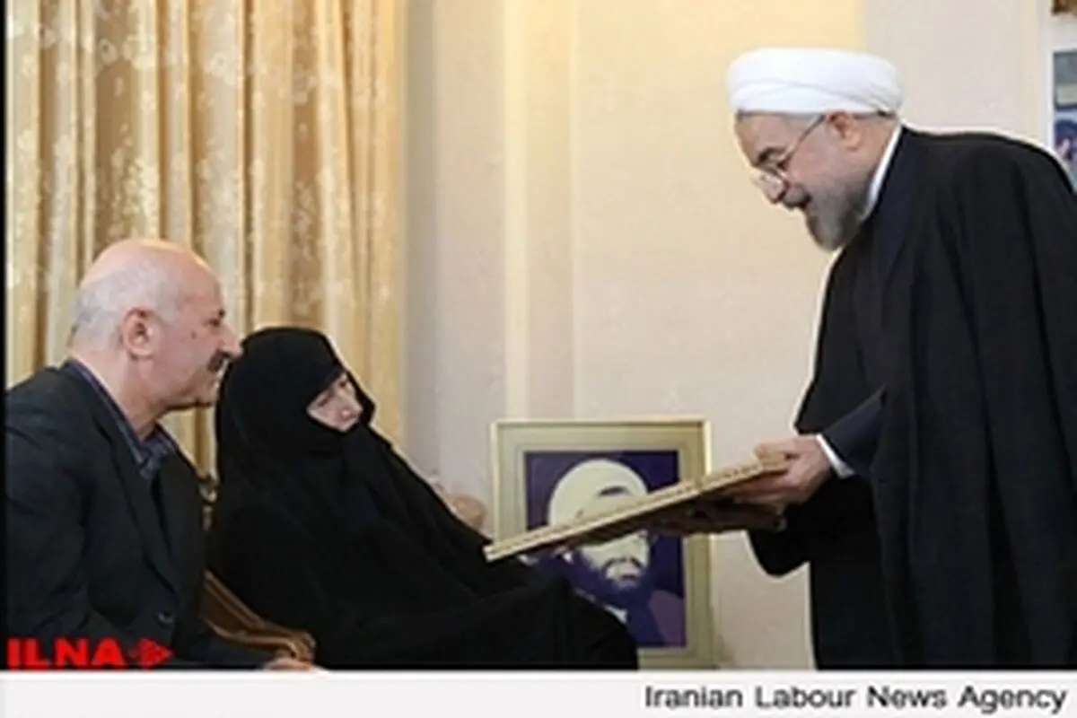 مردم ما تا آخر برای دفاع از انقلاب، استقلال و عزت خود می‌ایستند