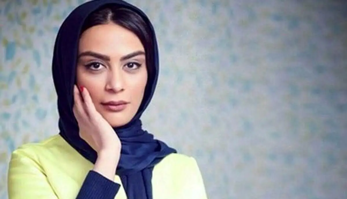 آسیب به خانه مارال فرجاد بر اثر حملات متجاوزانه دشمن