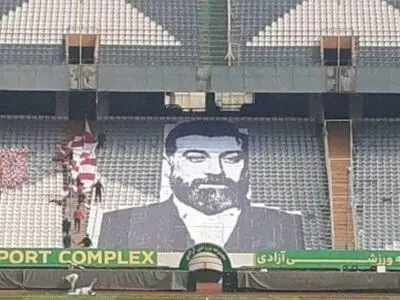 ویدئو: طرح موزاییکی زیبا باشگاه پرسپولیس به یاد علی انصاریان