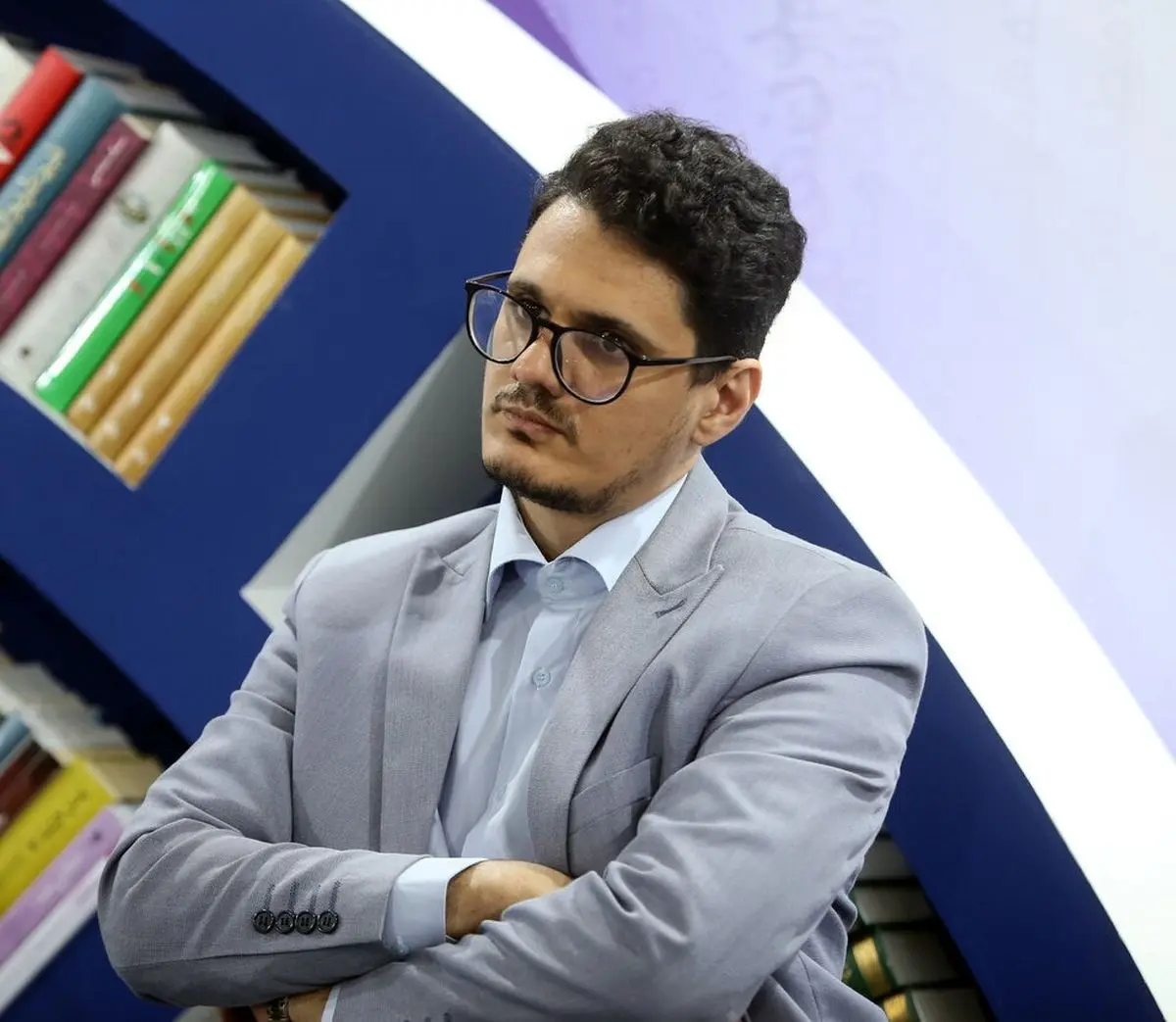 تاریخ شفاهی تجربه‌های امنیتی، اقتصادی و سیاسی افراد مهم را زنده نگاه می‌دارد/  تزریق میلیاردها دلار به بنیاد فورد و هاروارد نشان‌دهنده خروجی مهم تاریخ‌نگاری است