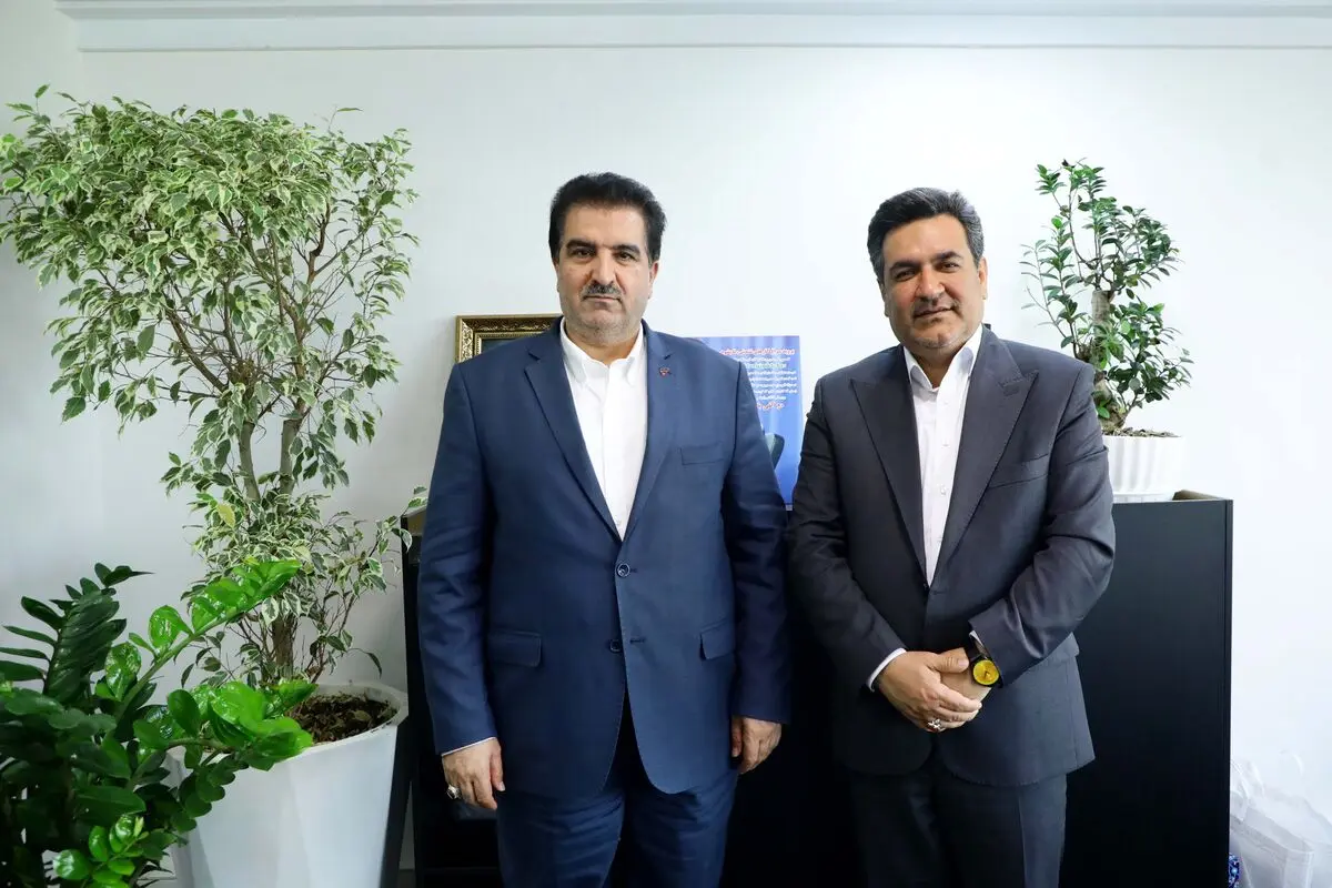 حمایت بانک رفاه کارگران از صنعت پتروشیمی رونق تولید و اشتغالزایی این صنعت را به همراه دارد