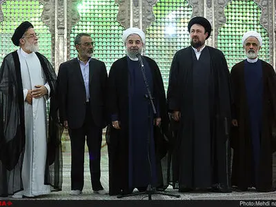 تجدید میثاق رئیس جمهور با آرمان‌های امام راحل و شهدای هشت سال دفاع مقدس