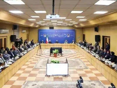 اگر مسائل دانشگاه حل شود، مشکلات به کف خیابان کشیده نخواهد شد