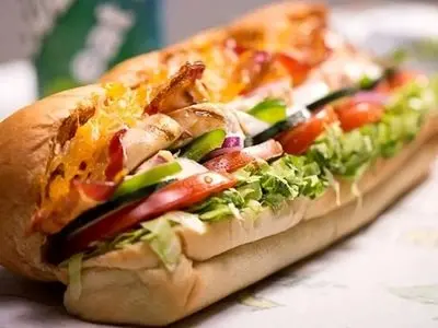 روش تهیه ساندویچ بلغاری تنوری در منزل