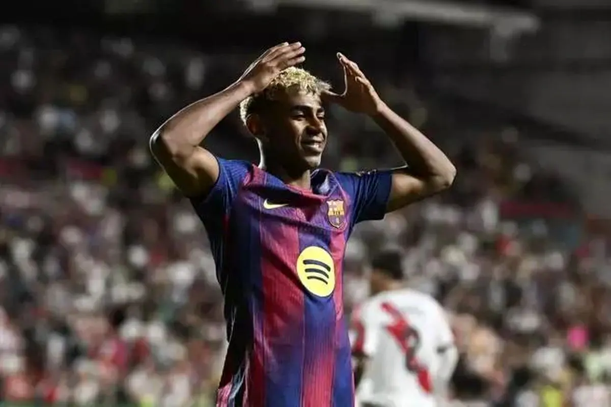 بارسلونای فلیک؛ ۱۲ نشانه از بازگشت یک غول در سال ۲۰۲۵