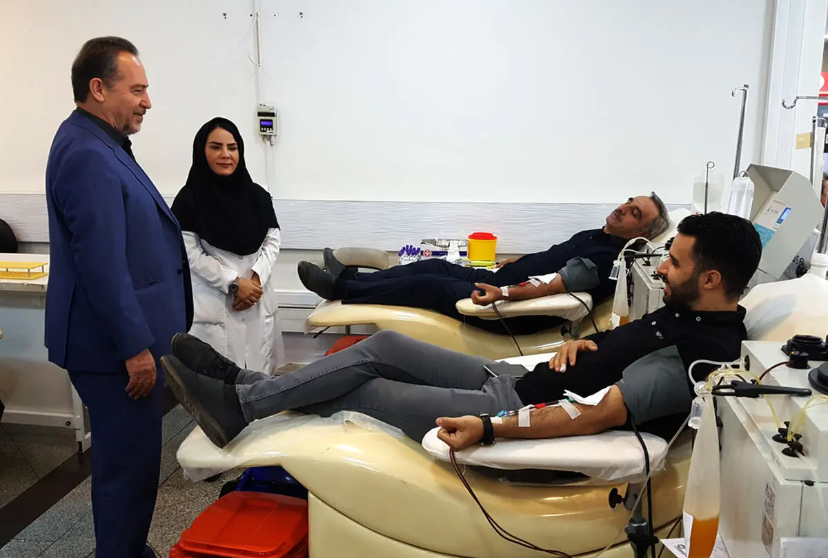 بازدید مدیرعامل سازمان انتقال خون از مرکز جامع وصال
