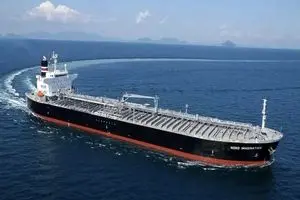 سایه جنگ بر امنیت انرژی؛ از بحران تردد در تنگه هرمز تا نفت ۲۰۰ دلاری