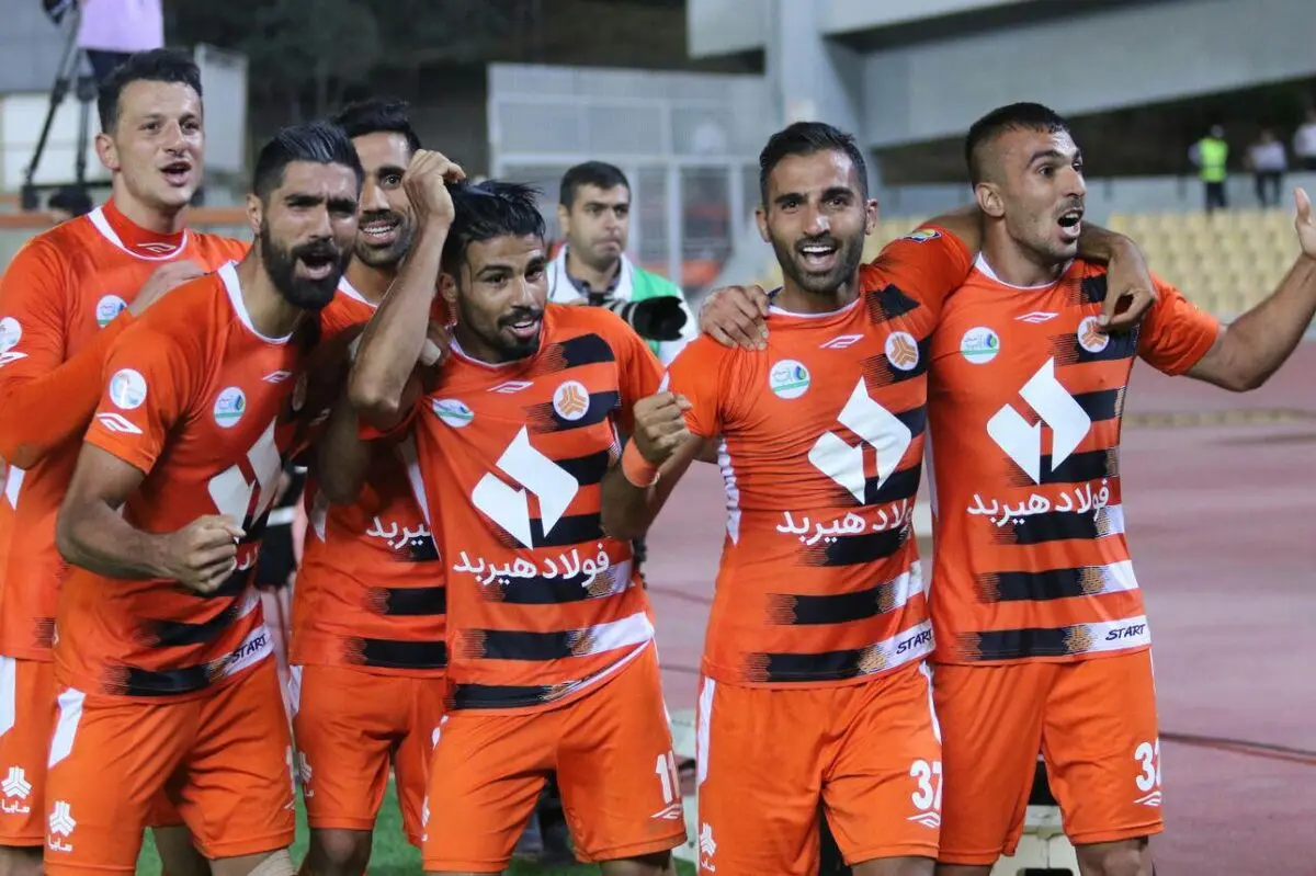 بارانی: برخی‌ها فقط بلدند به من فحش بدهند!